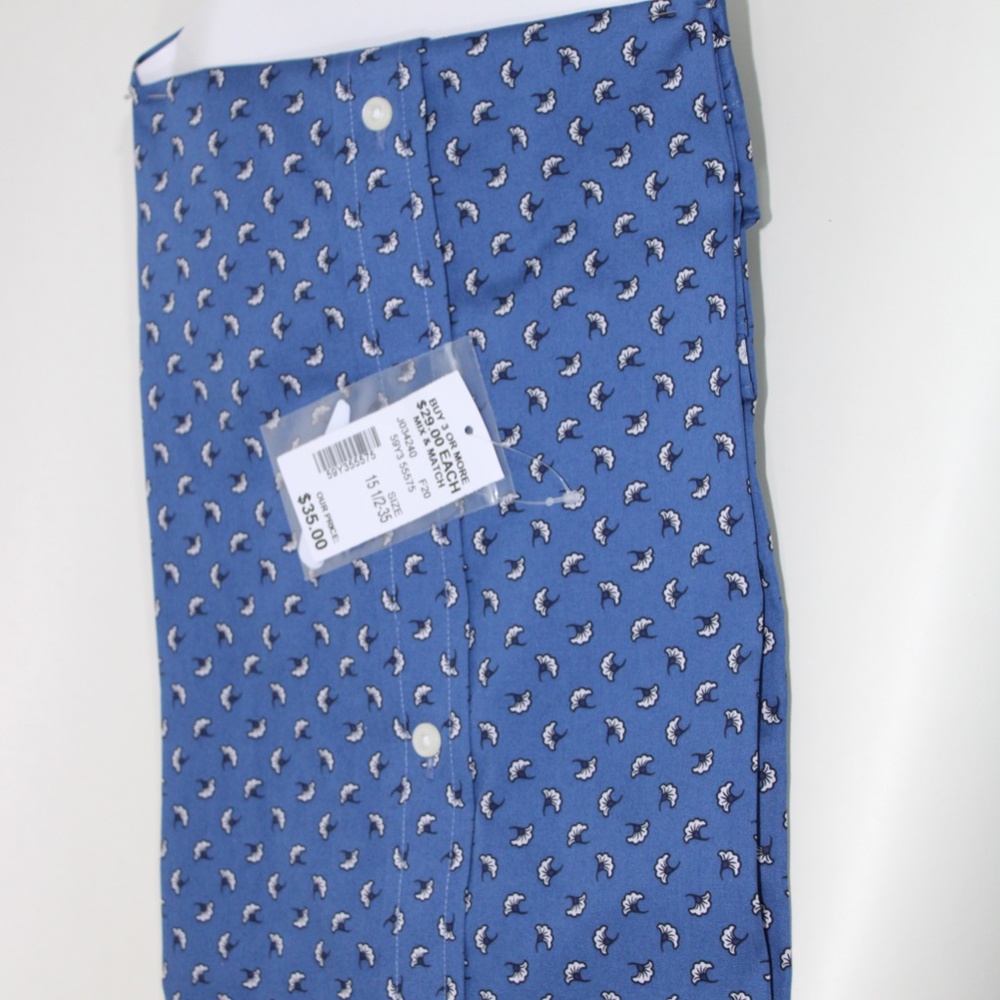 JOS.A.BANK - Picture 3 of 4